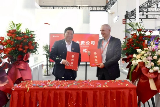 華工科技核心子公司華工激光攜手瑞士Synova，共拓水導(dǎo)激光新藍海